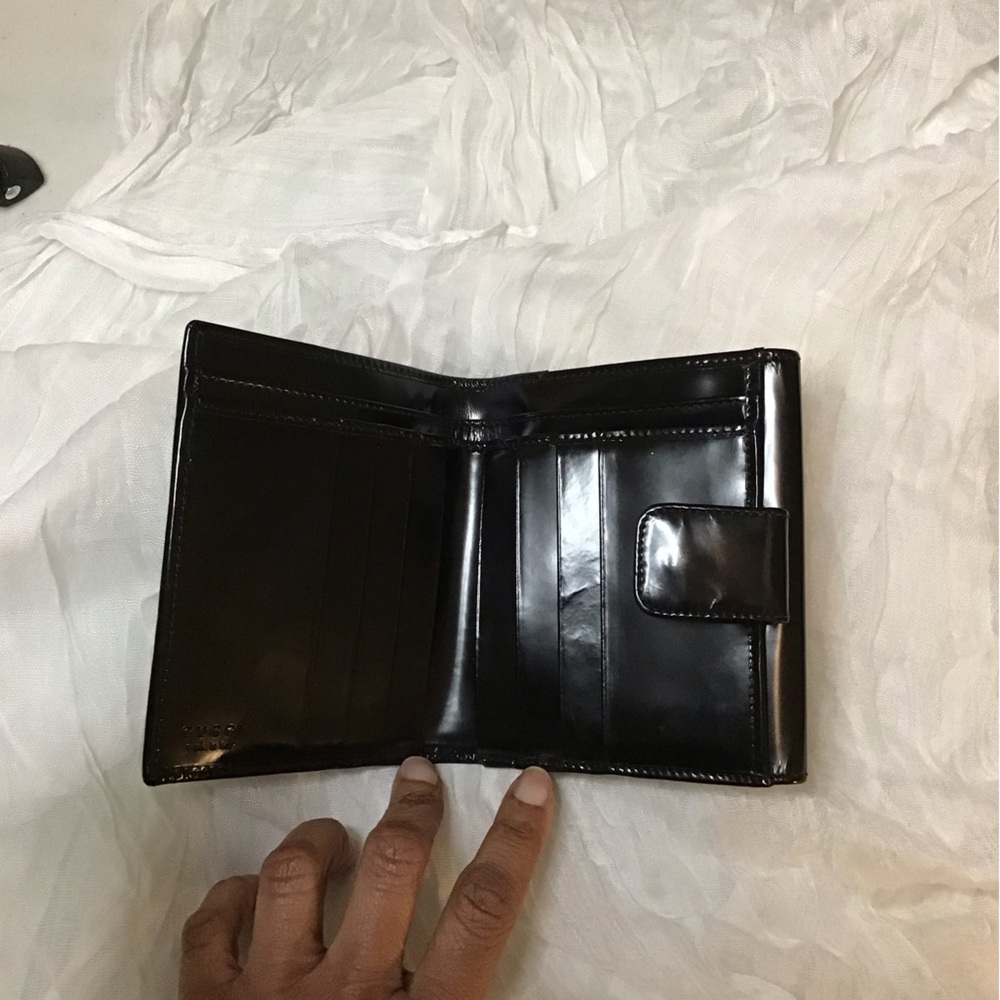 Gucci Patent Leather Wallet - Picture 2 of 7